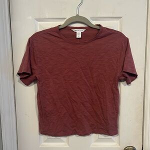 Athleta Women’s Maroon Crew Neck Tee